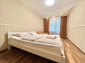 ApartPoltava 100 квадратних метрів затишку в серці Полтави, Корпусний парк, Банківський ЧЕК